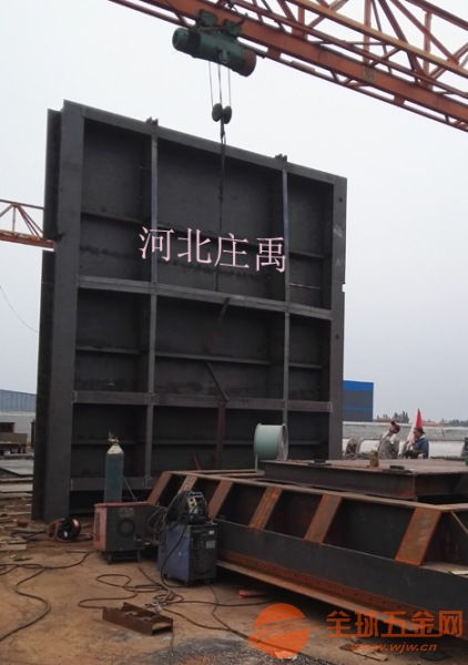 安徽鋼制閘門(mén) 水產(chǎn)養(yǎng)殖與建筑機(jī)械的專(zhuān)業(yè)選擇