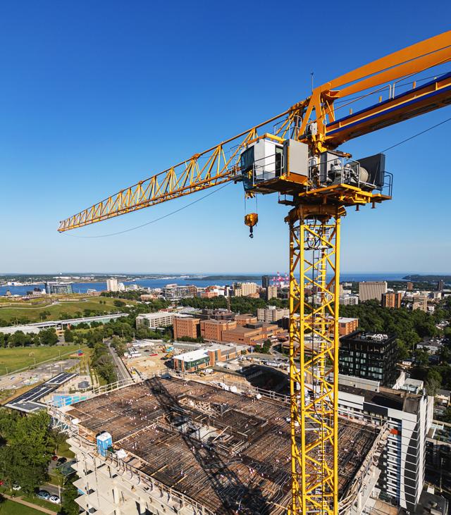 建筑塔式起重機(圖源網絡)二,專業操作規范,安全生產的必備要素塔吊
